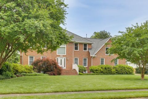 Single Family Residence in Virginia Beach VA 2564 Landview Circle.jpg