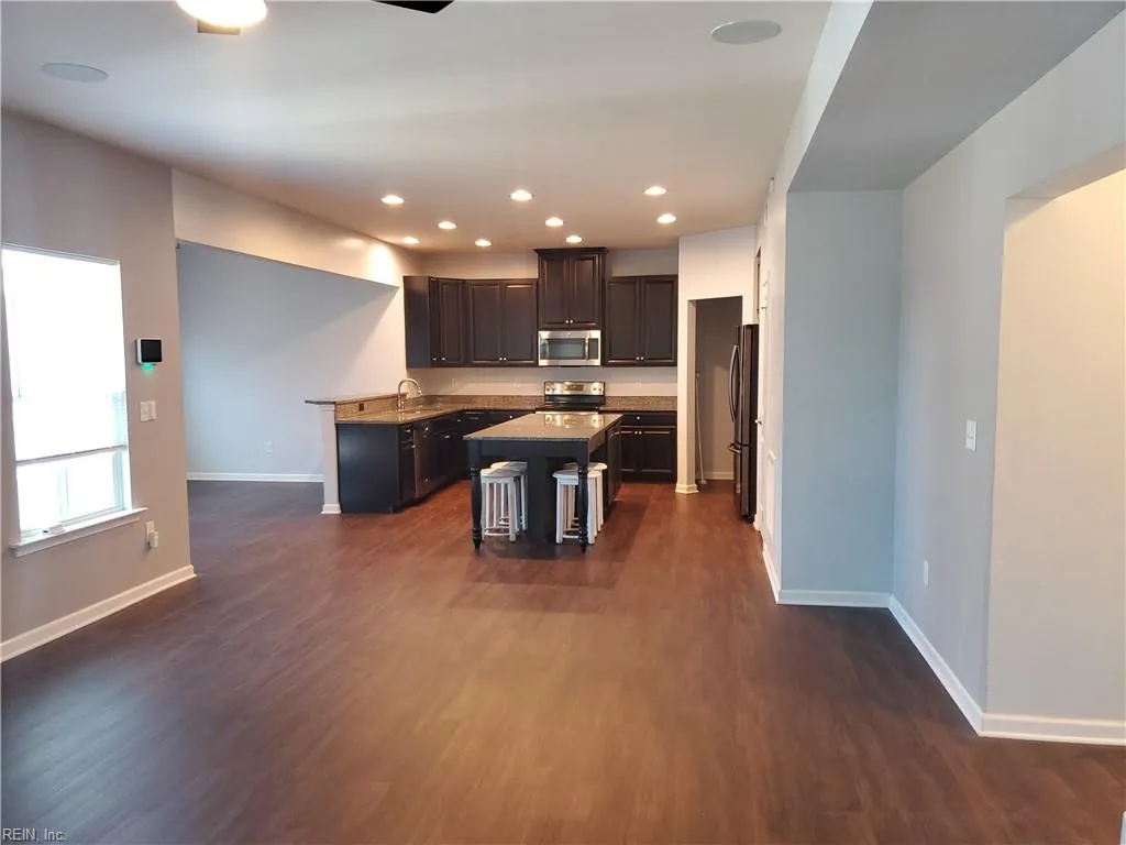 Chesapeake, Virginia 23323, United States, 3 Bedrooms Bedrooms, ,3 BathroomsBathrooms,Residential,Active,24215