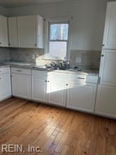 171 Lillys Neck RD