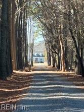 171 Lillys Neck RD