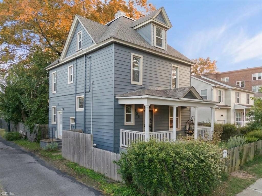 Photo of 109 W 36th Street, Norfolk, VA 23504 (MLS # 10656023)