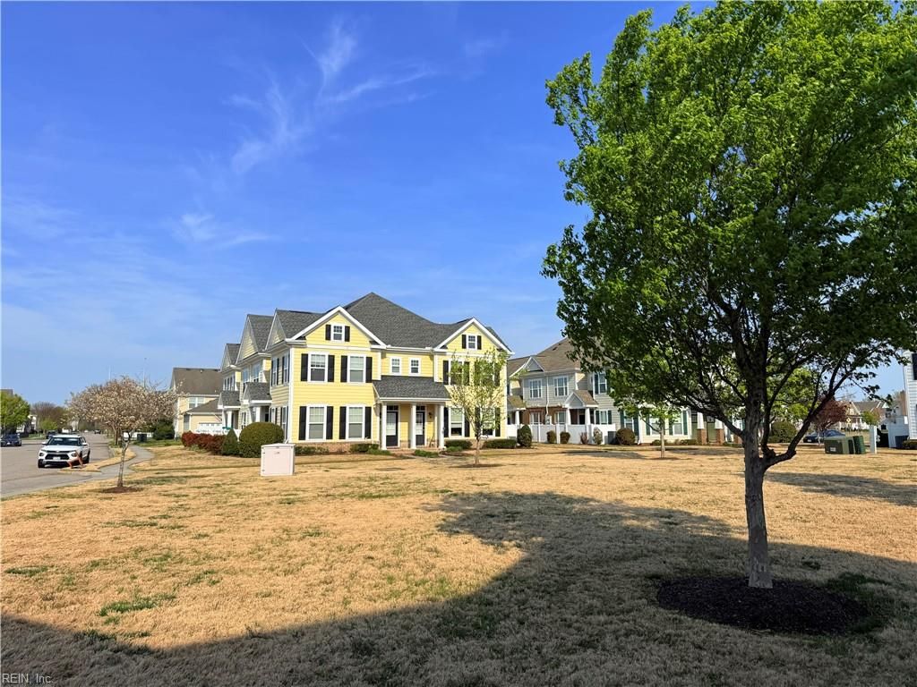 Photo of 521 Nesbit Drive #103, Chesapeake, VA 23323 (MLS # 10626925)