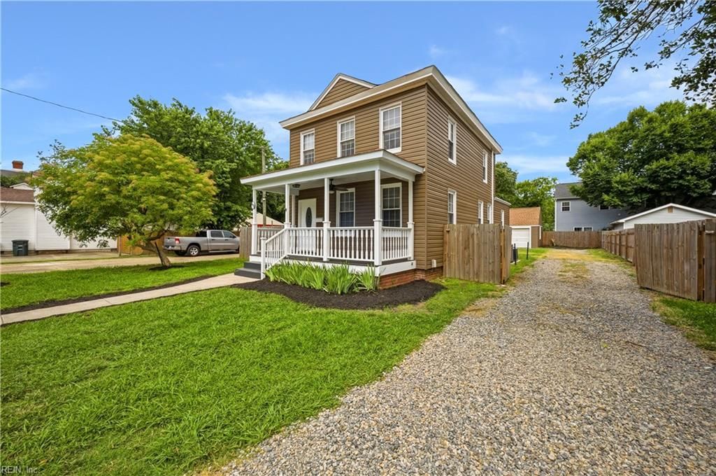 Photo of 613 N. Mallory Street, Hampton, VA 23663 (MLS # 10642682)