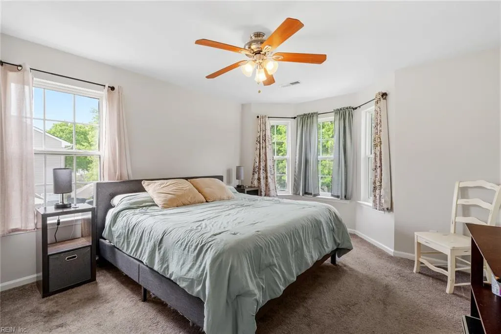 Chesapeake, Virginia 23323, United States, 4 Bedrooms Bedrooms, ,3 BathroomsBathrooms,Residential,Pending,113724