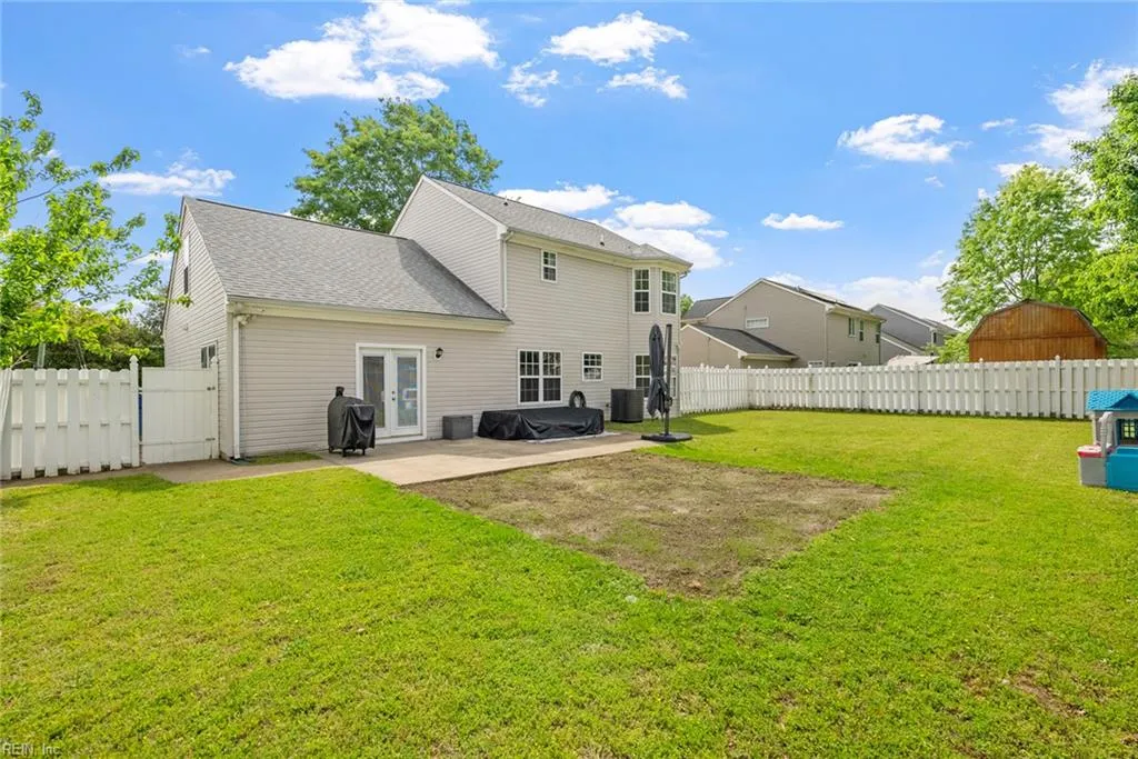 Chesapeake, Virginia 23323, United States, 4 Bedrooms Bedrooms, ,3 BathroomsBathrooms,Residential,Pending,113724