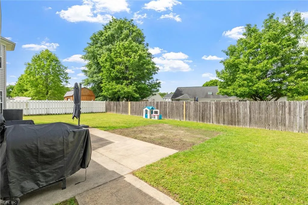 Chesapeake, Virginia 23323, United States, 4 Bedrooms Bedrooms, ,3 BathroomsBathrooms,Residential,Pending,113724