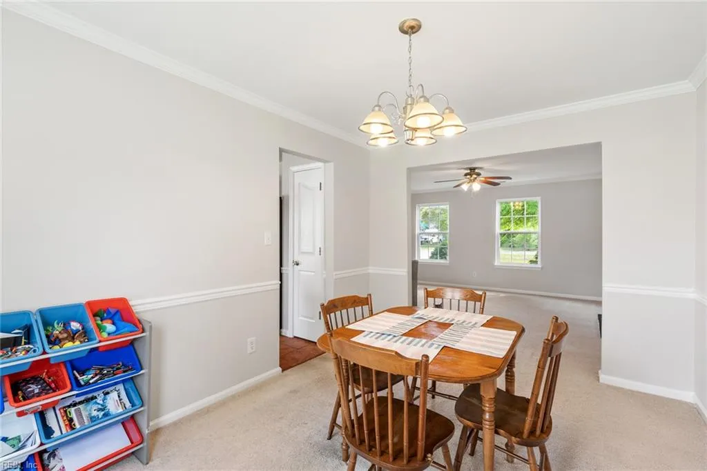 Chesapeake, Virginia 23323, United States, 4 Bedrooms Bedrooms, ,3 BathroomsBathrooms,Residential,Pending,113724