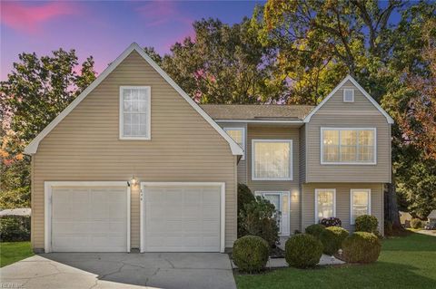 Photo of 844 Melrose Terrace, Newport News, VA 23608 (MLS # 10607766)