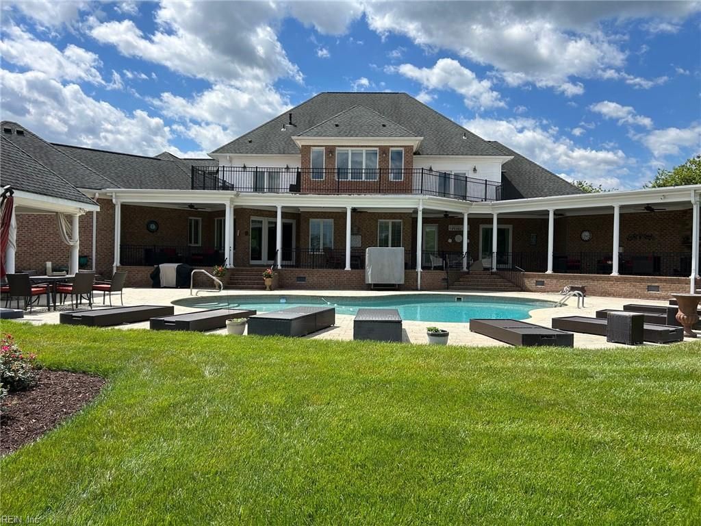 Photo of 334 Scone Castle Loop, Chesapeake, VA 23322 (MLS # 10630815)