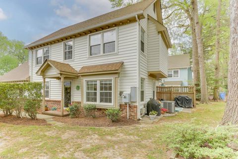 943 Shoal Creek TRL B Chesapeake VA 23320