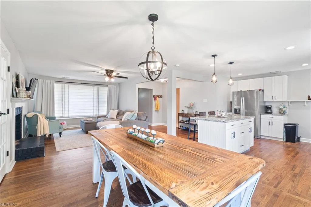 Hampton, Virginia 23664, United States, 3 Bedrooms Bedrooms, ,2 BathroomsBathrooms,Residential,Pending,183326