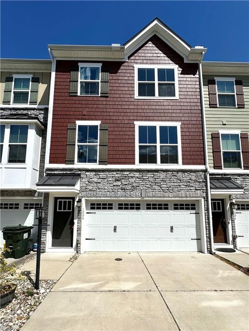 Photo of 1004 Port Side Way, Chesapeake, VA 23323 (MLS # 10629599)