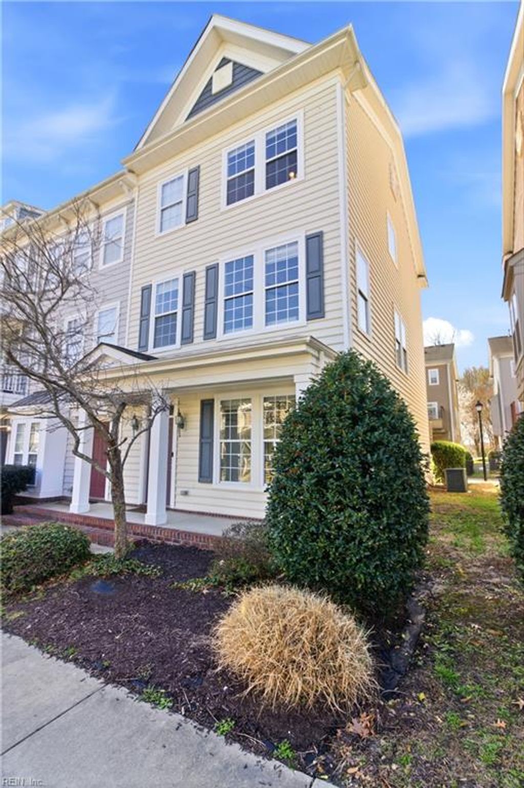 Photo of 229 Tigerlilly Drive, Portsmouth, VA 23701 (MLS # 10626344)