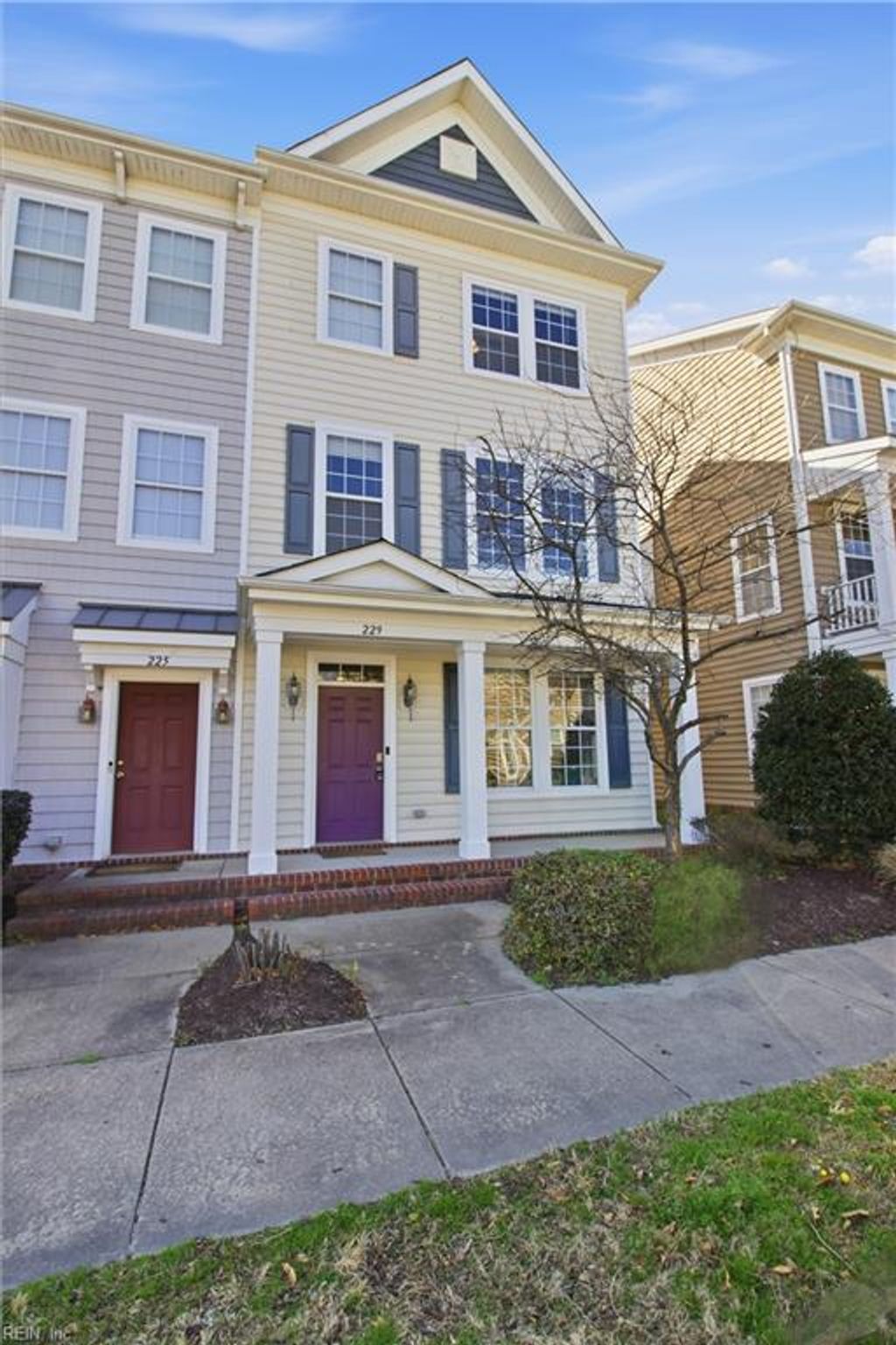 Photo of 229 Tigerlilly Drive, Portsmouth, VA 23701 (MLS # 10626344)