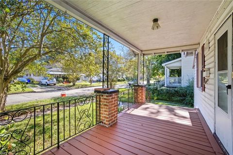 Photo of 2611 Harrell Avenue, Norfolk, VA 23509 (MLS # 10605513)