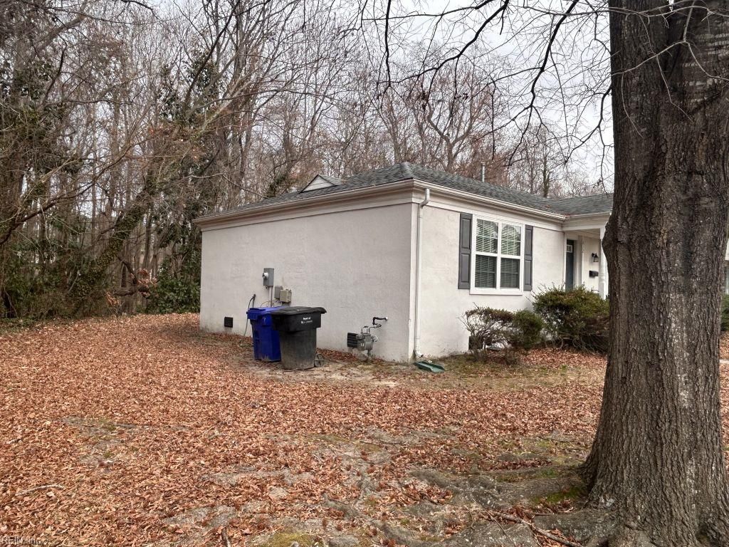 Photo of 612 Cherokee Road, Portsmouth, VA 23707 (MLS # 10616907)