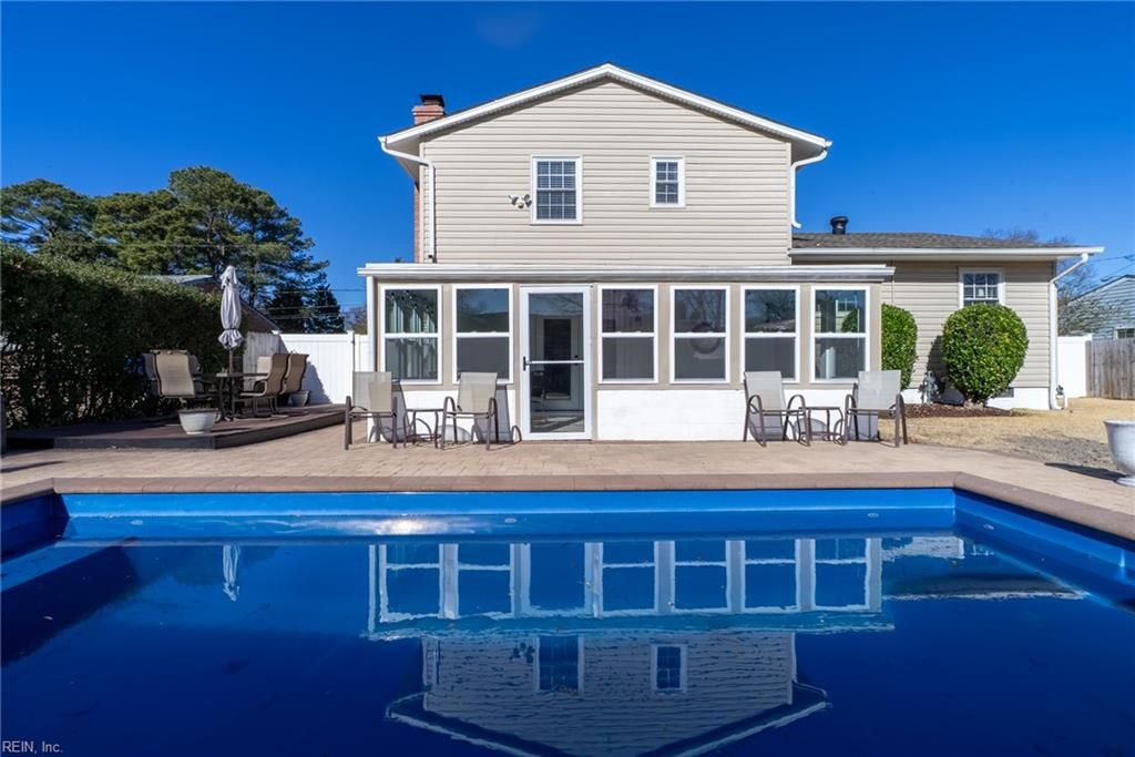 Photo of 3633 Britt Terrace, Virginia Beach, VA 23452 (MLS # 10616931)