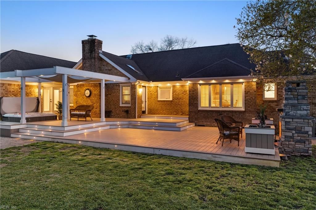 Photo of 808 Santiago Point, Virginia Beach, VA 23456 (MLS # 10625942)