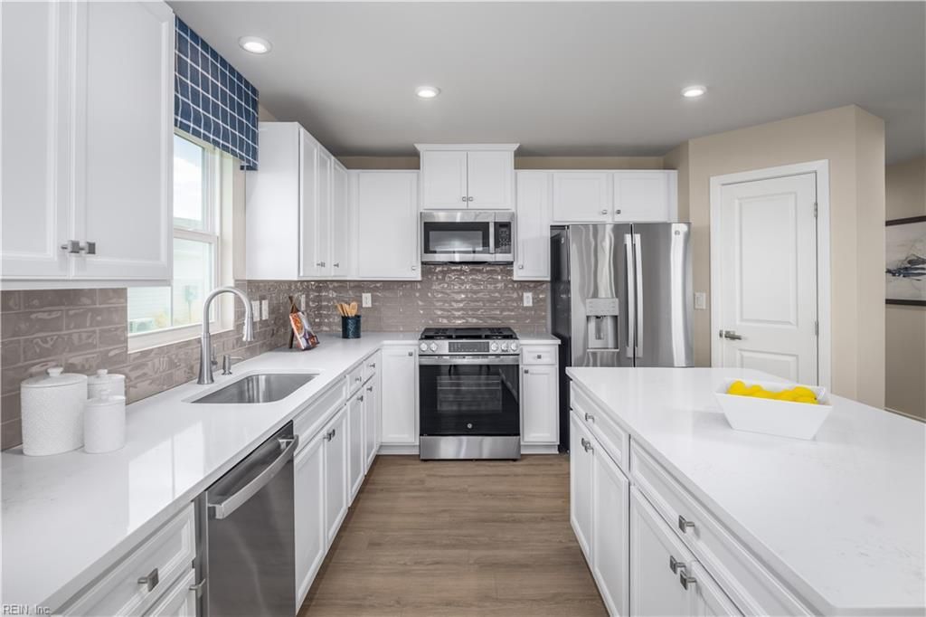 Photo of 122 TUSCORORA Lane, Moyock, NC 27958 (MLS # 10624481)