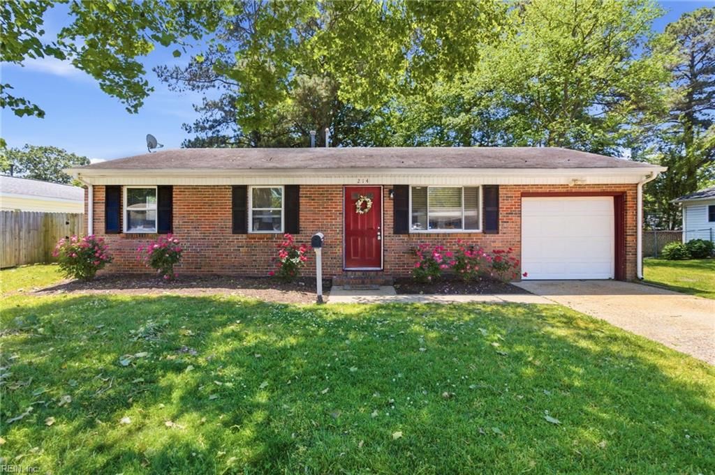 Photo of 214 Belray Drive, Newport News, VA 23601 (MLS # 10633845)