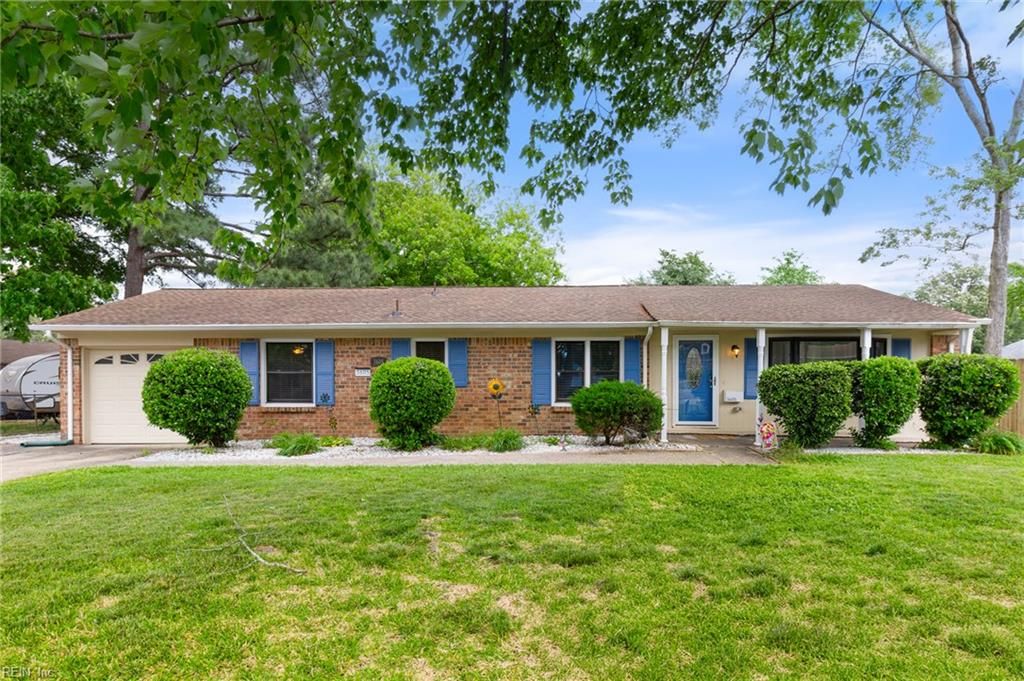 Photo of 3605 Forrester Lane, Virginia Beach, VA 23452 (MLS # 10633858)