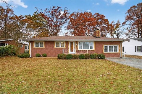 Photo of 14 Belmont Road, Newport News, VA 23601 (MLS # 10611980)