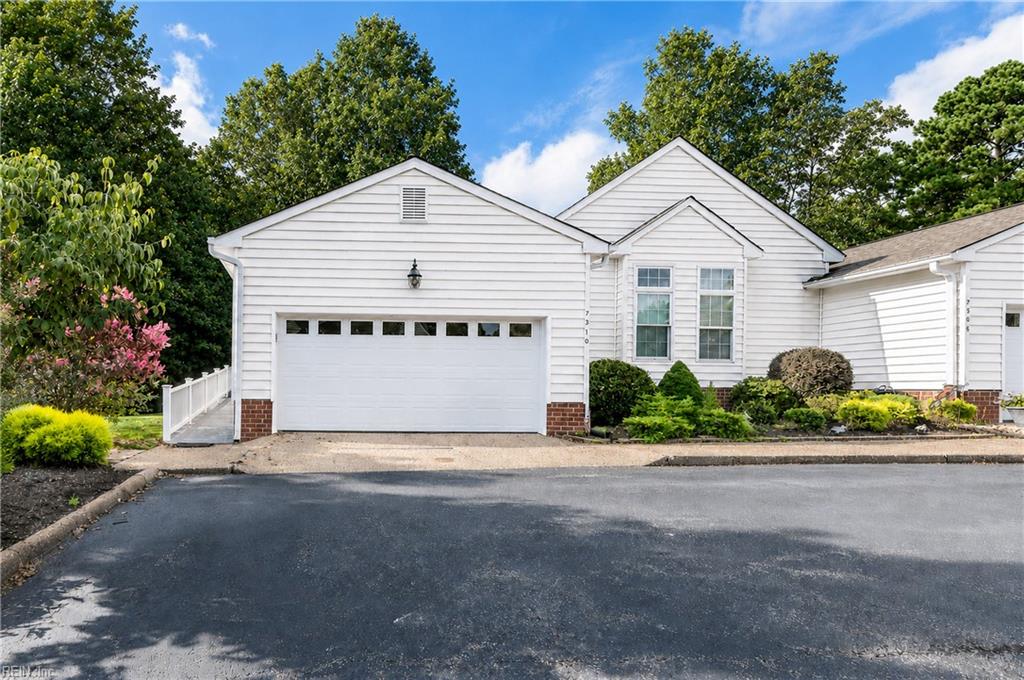 Photo of 7310 Hatton Cross, Williamsburg, VA 23188 (MLS # 10650664)