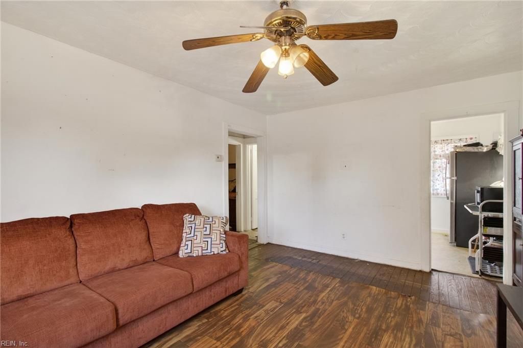 Photo of 606 Quail Avenue, Chesapeake, VA 23324 (MLS # 10615313)