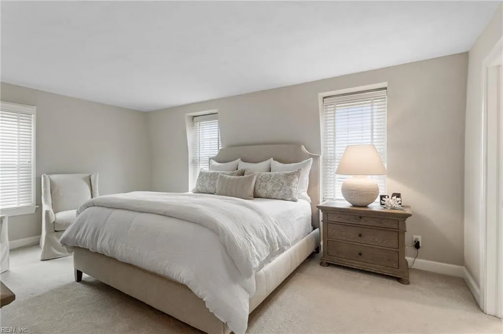 Chesapeake, Virginia 23321, United States, 4 Bedrooms Bedrooms, ,3 BathroomsBathrooms,Residential,Pending,86509