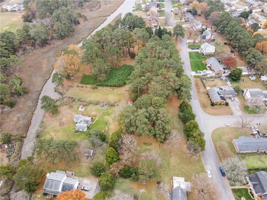 Photo of 216 Little Florida Road, Poquoson, VA 23662 (MLS # 10611789)