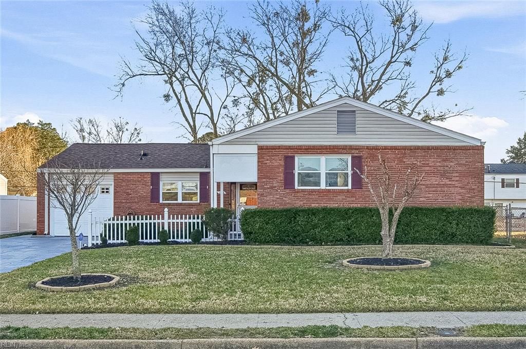 Photo of 104 Greenwell Drive, Hampton, VA 23666 (MLS # 10614752)