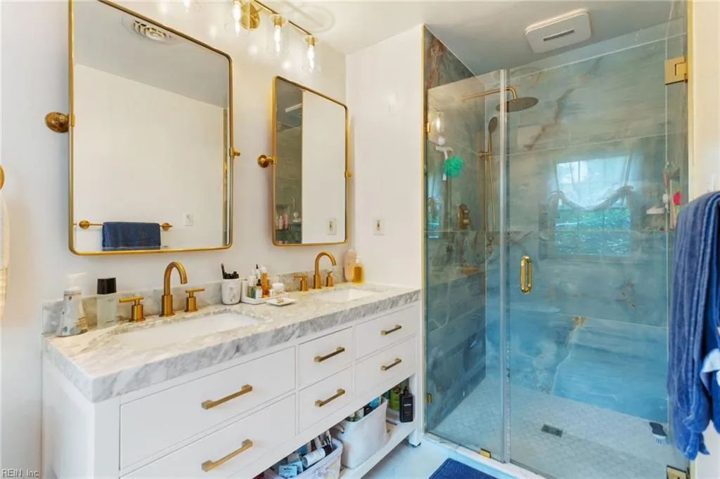 Virginia Beach, Virginia 23455, United States, 3 Bedrooms Bedrooms, ,2 BathroomsBathrooms,Residential,Active,134945