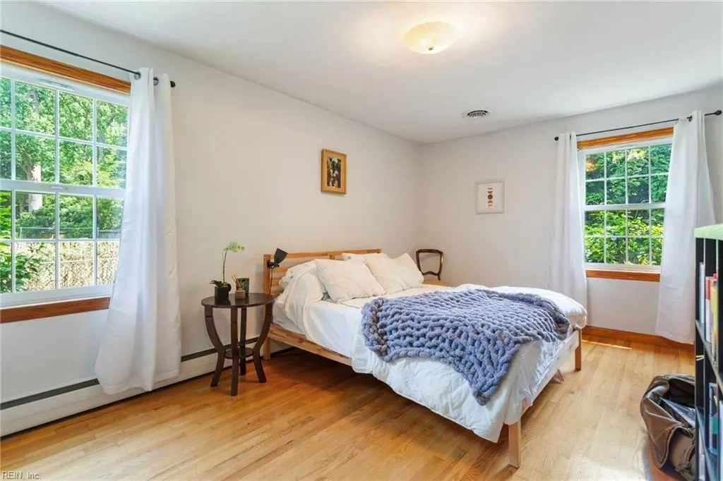 Virginia Beach, Virginia 23455, United States, 3 Bedrooms Bedrooms, ,2 BathroomsBathrooms,Residential,Active,134945