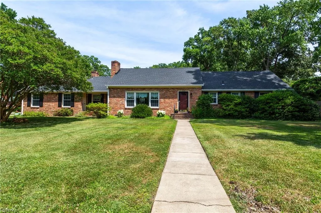 Virginia Beach, Virginia 23455, United States, 3 Bedrooms Bedrooms, ,2 BathroomsBathrooms,Residential,Active,134945