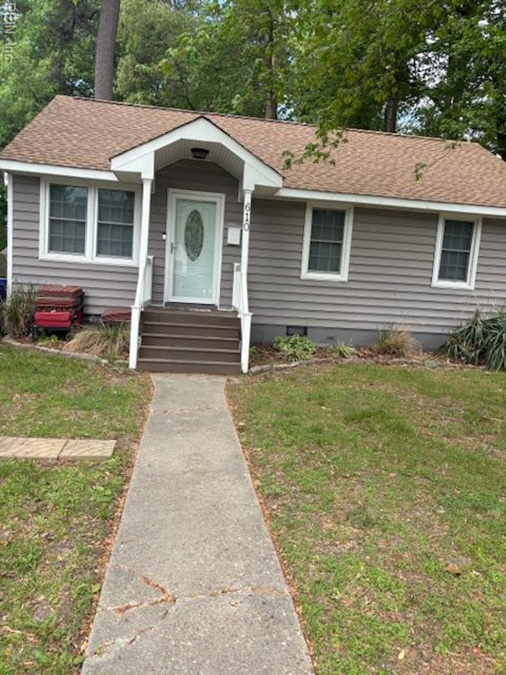 Photo of 610 Mclawhorne Drive, Newport News, VA 23605 (MLS # 10630913)