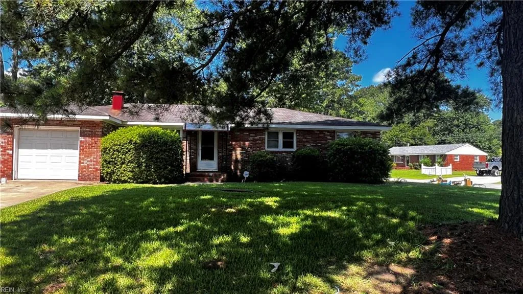 Portsmouth, Virginia 23703, United States, 3 Bedrooms Bedrooms, ,2 BathroomsBathrooms,Residential,Pending,181201