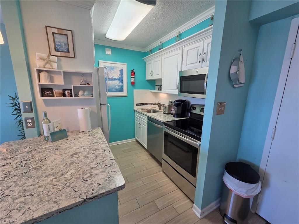 Photo of 303 Atlantic Avenue #804, Virginia Beach, VA 23451 (MLS # 10617074)