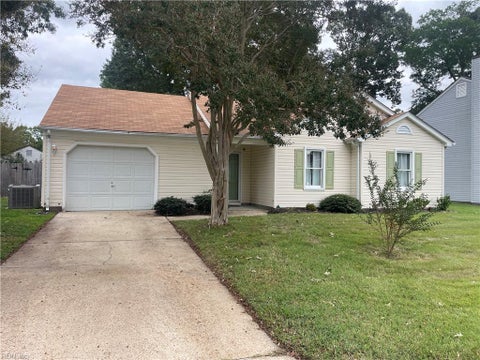 Photo of 730 Michelle Drive, Newport News, VA 23601 (MLS # 10655455)