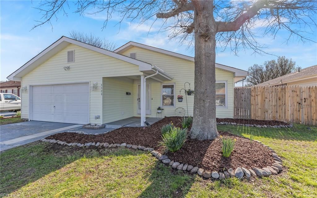 Photo of 3529 Daffodil Crescent, Virginia Beach, VA 23453 (MLS # 10626759)