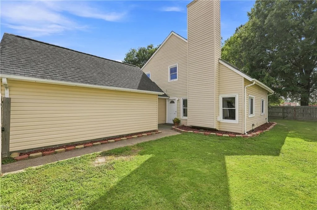 1517 Newport Circle, Virginia Beach, VA, 23453