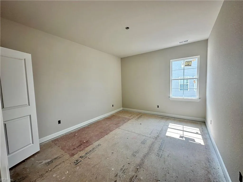 Suffolk, Virginia 23434, United States, 3 Bedrooms Bedrooms, ,3 BathroomsBathrooms,Residential,Pending,155731