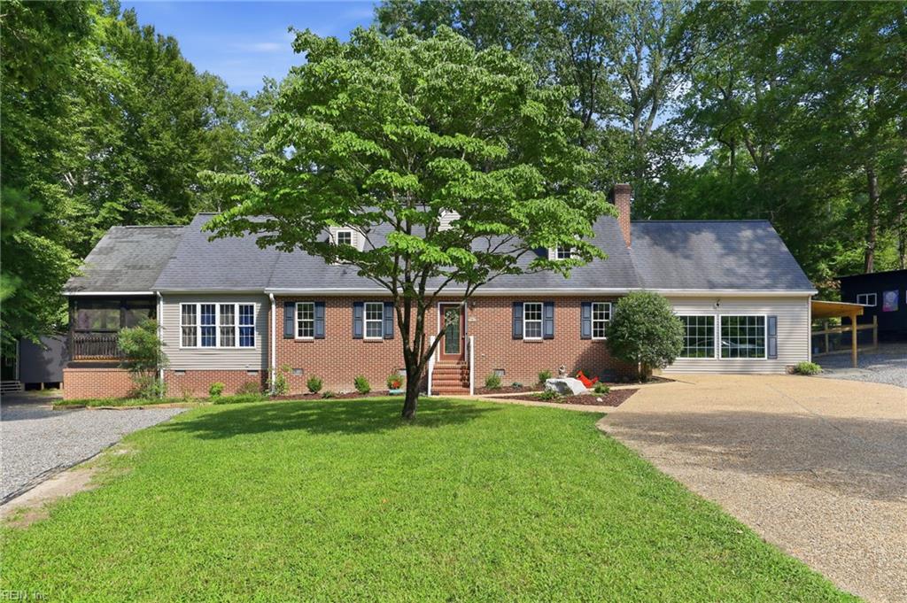 Photo of 6499 Glenside Court, Gloucester, VA 23061 (MLS # 10647755)