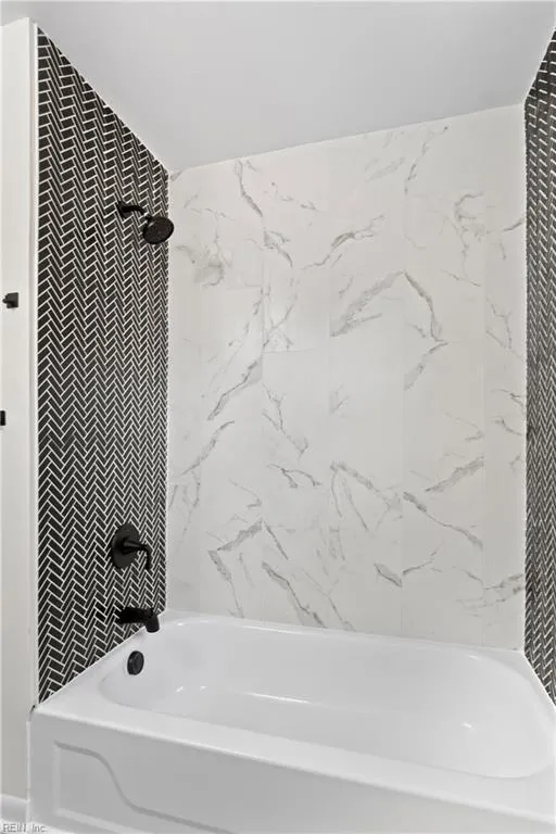 Suffolk, Virginia 23434, United States, 4 Bedrooms Bedrooms, ,2 BathroomsBathrooms,Residential,Pending,26351