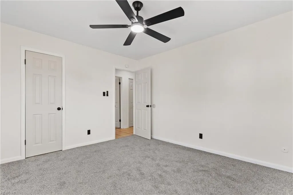 Suffolk, Virginia 23434, United States, 4 Bedrooms Bedrooms, ,2 BathroomsBathrooms,Residential,Pending,26351