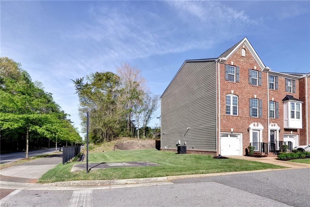 Photo of 315 W Constance Road #230, Suffolk, VA 23434 (MLS # 10628681)
