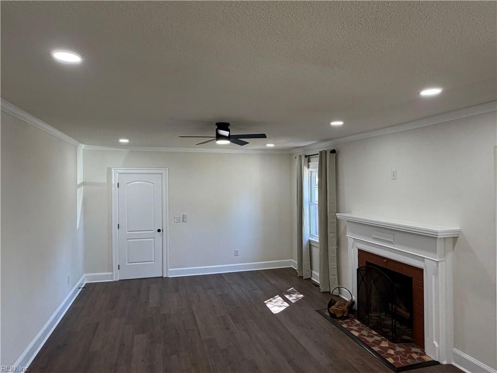 Photo of 17 Davis Street, Portsmouth, VA 23702 (MLS # 10627242)