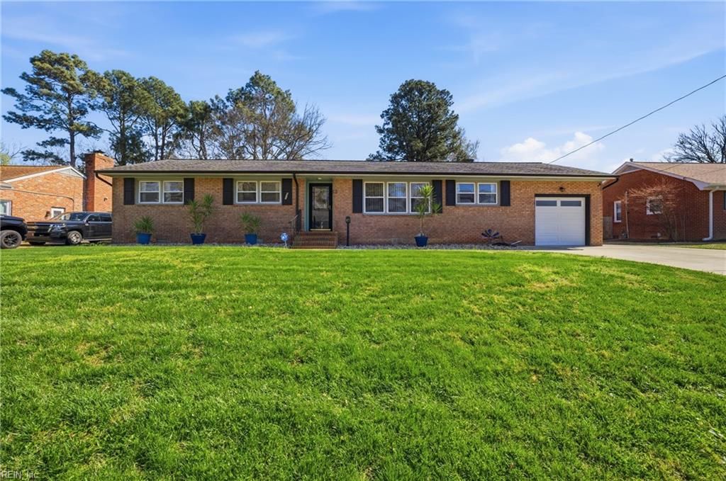 Photo of 571 Viking Drive, Newport News, VA 23602 (MLS # 10626107)