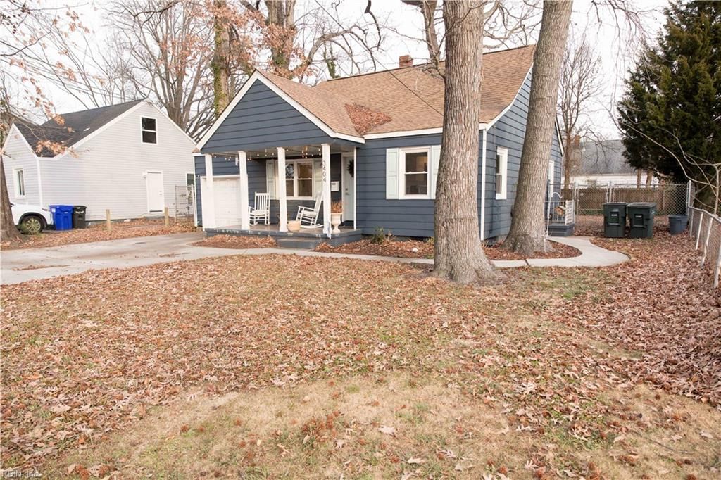 Photo of 3404 Tidewater Drive, Norfolk, VA 23509 (MLS # 10618722)