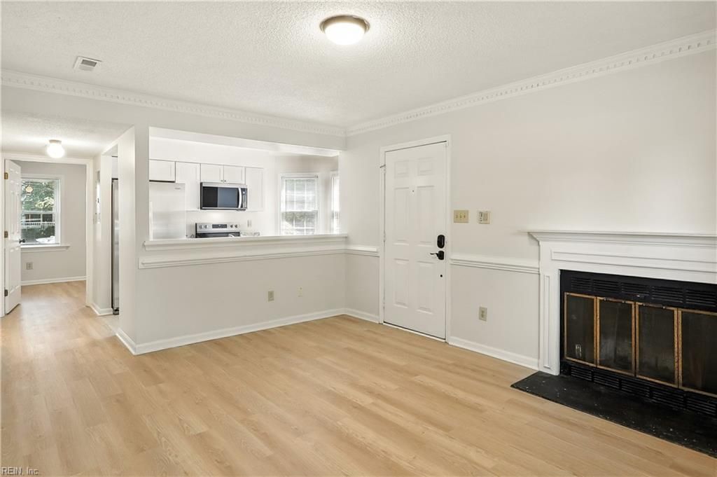 Photo of 13 Academy Lane, Hampton, VA 23669 (MLS # 10617059)