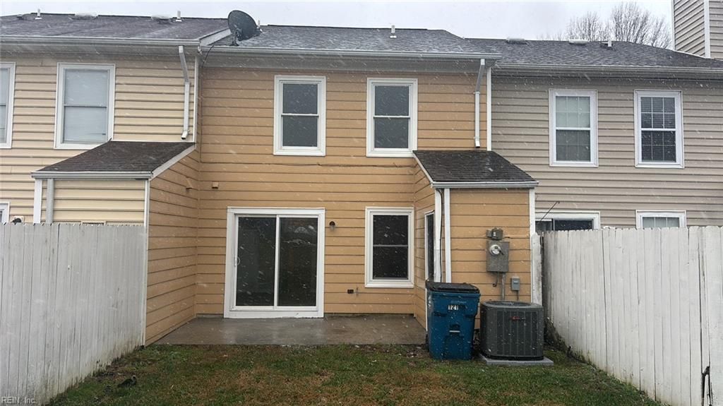 Photo of 121 Whitewater Drive, Newport News, VA 23608 (MLS # 10612692)